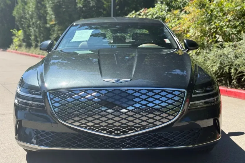 2024 Genesis Electrified G80 Advanced Prestige photo 1