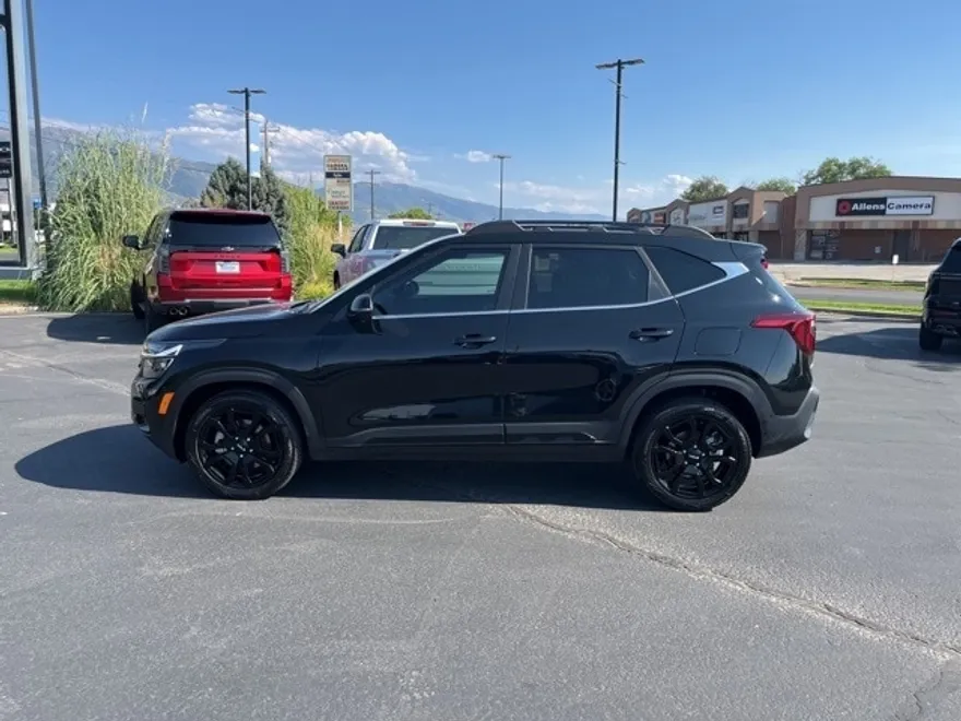 2024 Kia Seltos X-Line photo 1