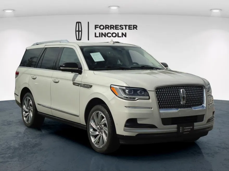 2022 Lincoln Navigator Reserve photo 1