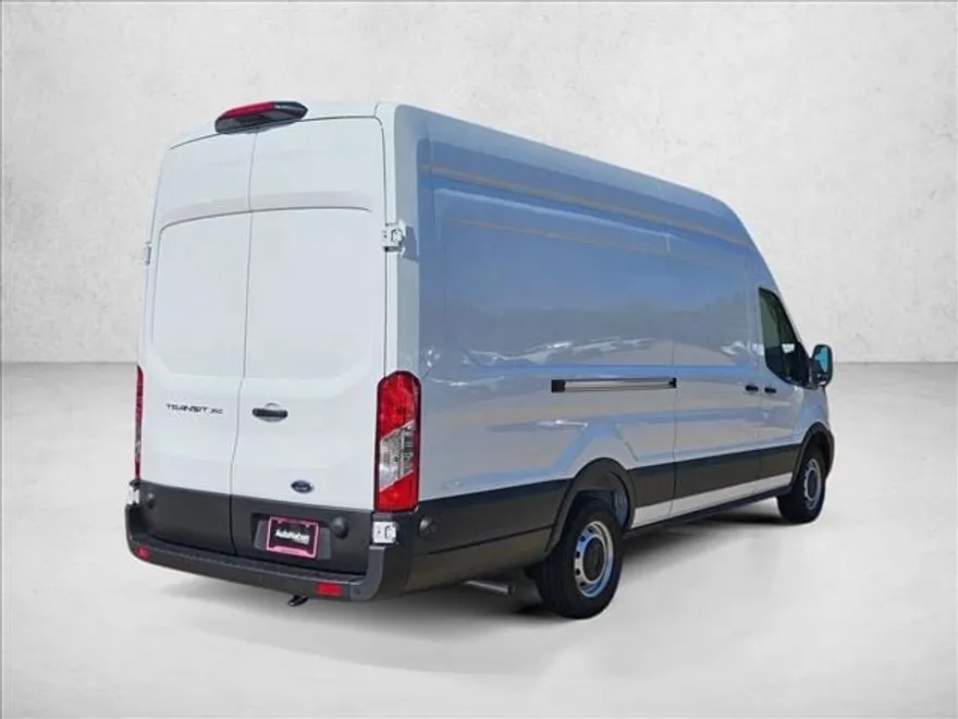 2025 Ford Transit photo 1