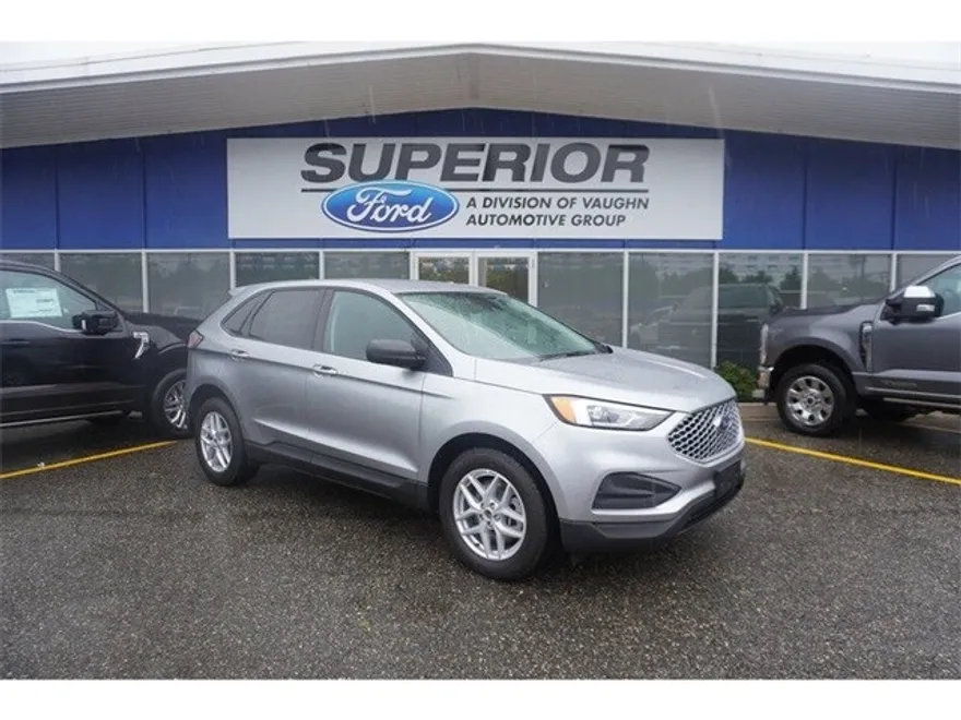 2024 Ford Edge SE photo 1