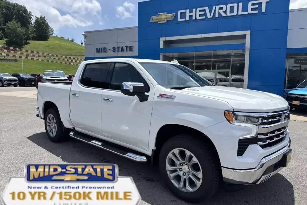 2025 Chevrolet Silverado 1500 LTZ photo 1
