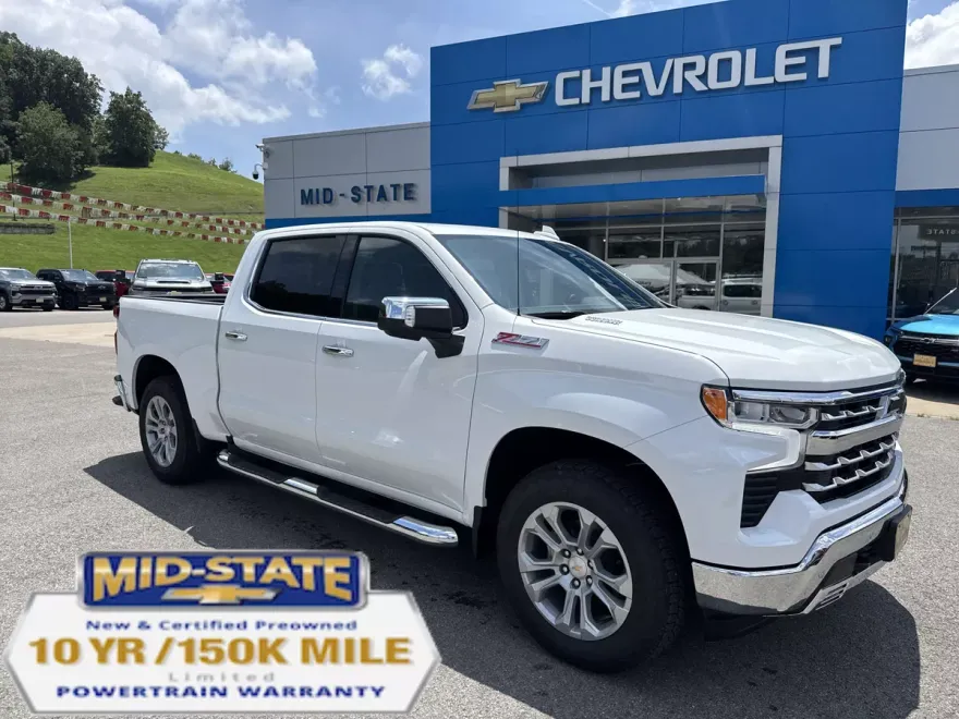 2025 Chevrolet Silverado 1500 LTZ photo 1