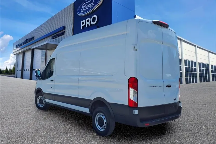 2023 Ford Transit Cargo Van photo 1