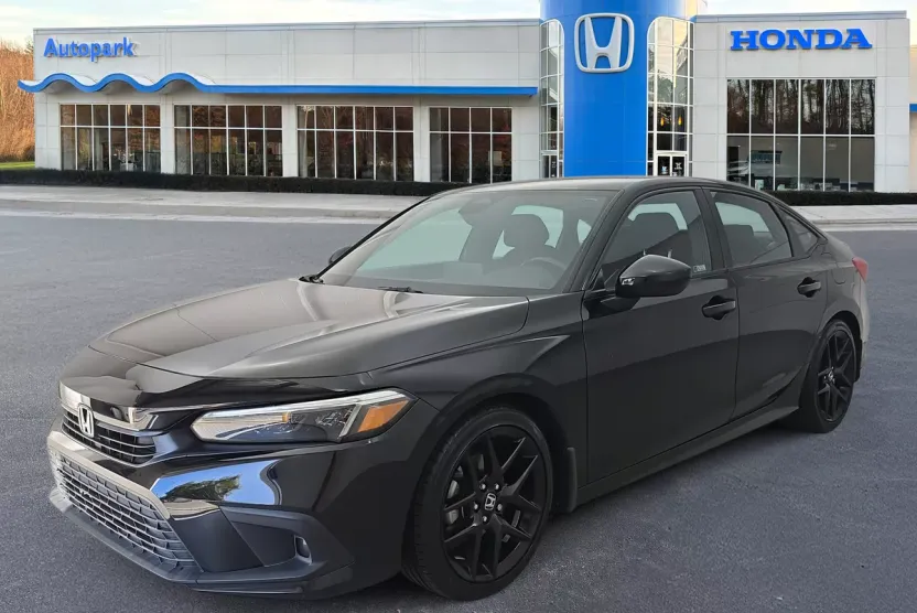2023 Honda Civic Sport photo 1