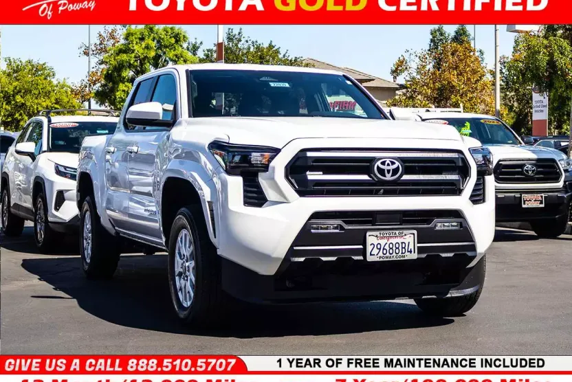 2024 Toyota Tacoma SR5 photo 1