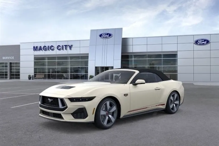 2025 Ford Mustang GT Premium Convertible photo 1