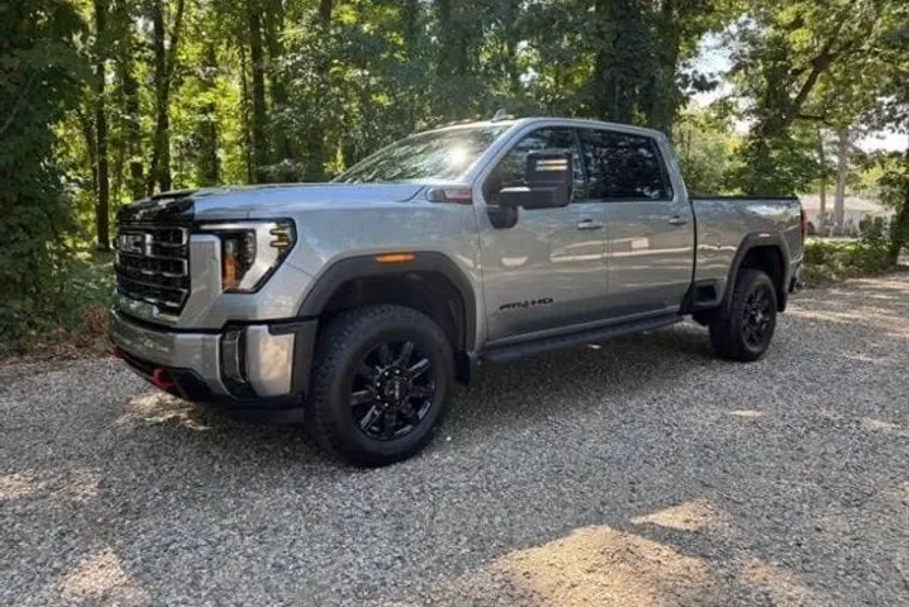 2024 Gmc Sierra 2500 HD AT4 photo 1