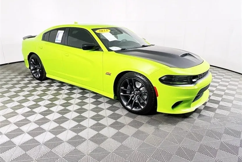 2023 Dodge Charger R/T Scat Pack photo 1
