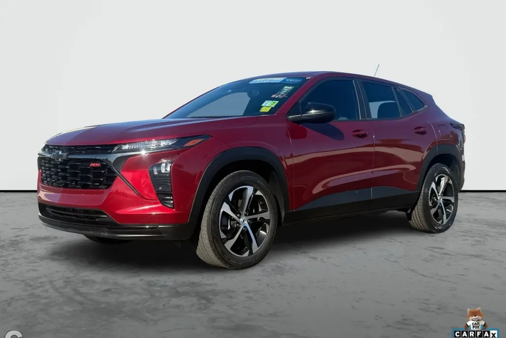 2024 Chevrolet Trax photo 1
