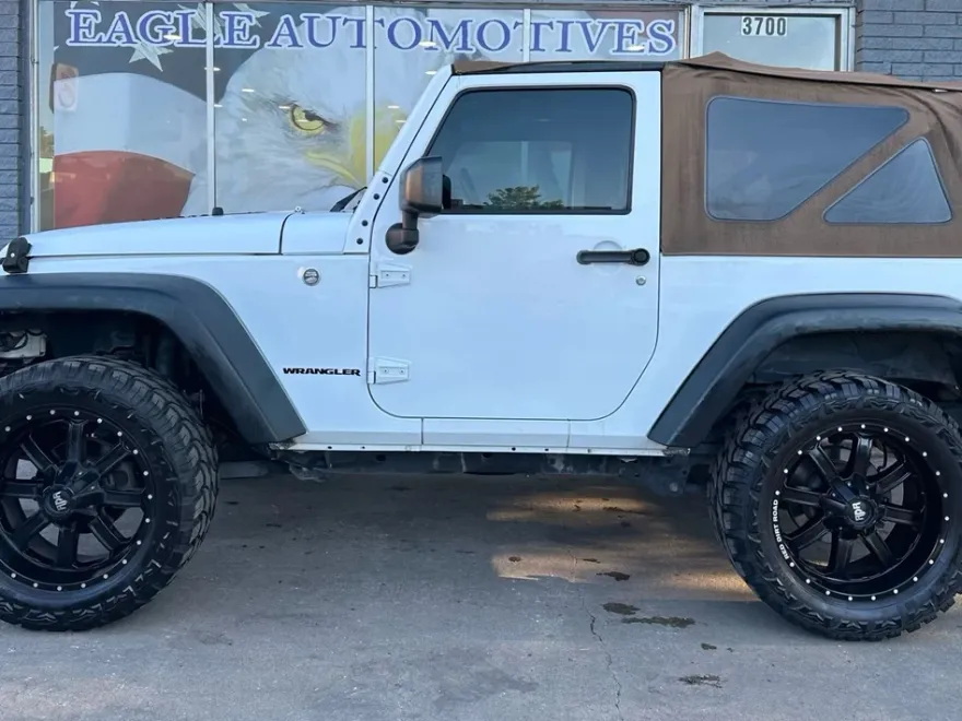 2016 Jeep Wrangler Sport photo 1