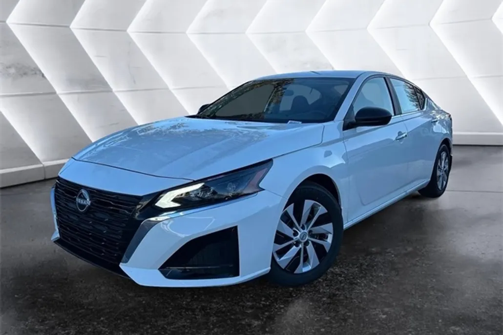 2025 Nissan Altima 2.5 S photo 1