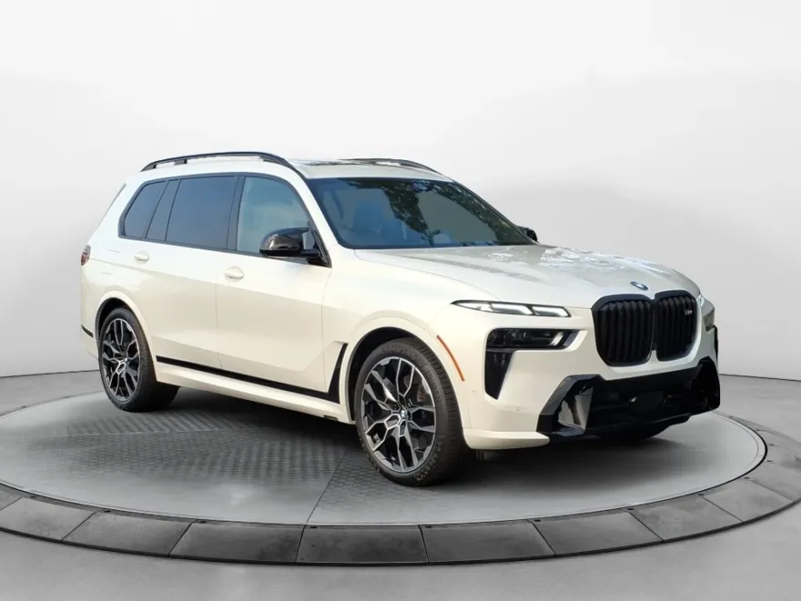 2023 Bmw X7 M60i photo 1