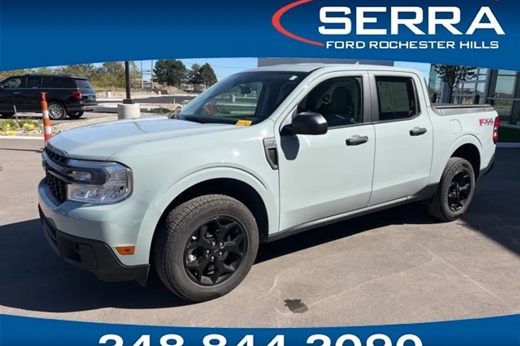 2024 Ford Maverick XLT photo 1