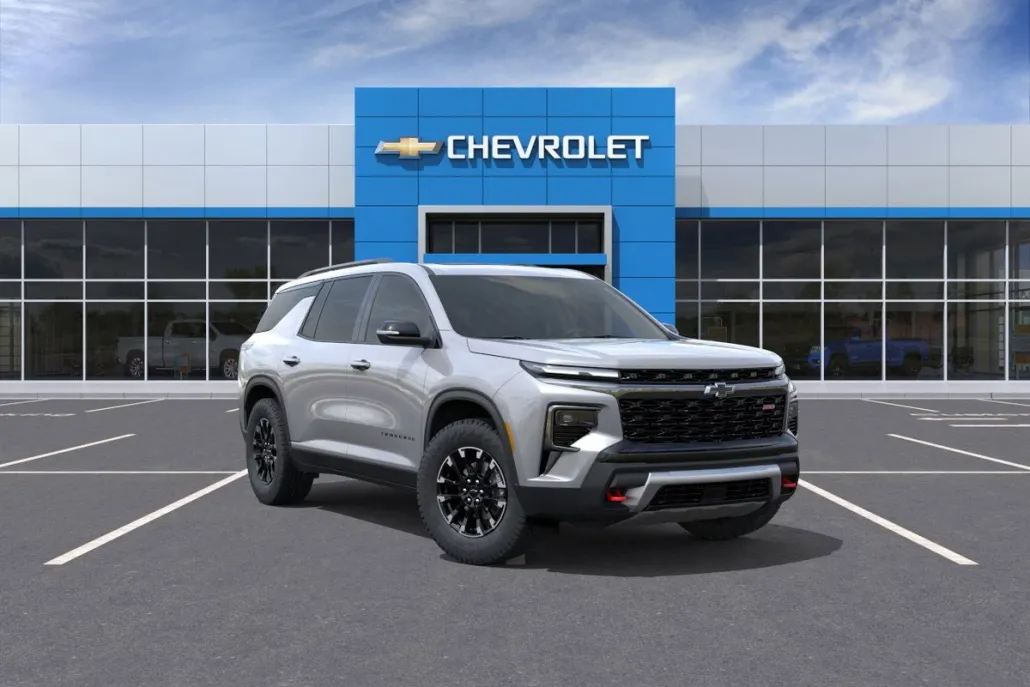 2026 Chevrolet Traverse Z71 photo 1