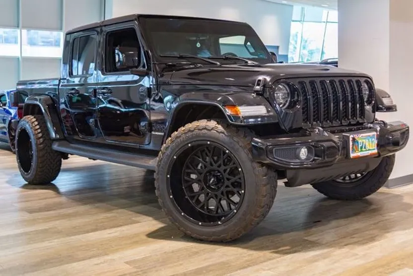 2022 Jeep Gladiator High Altitude photo 1