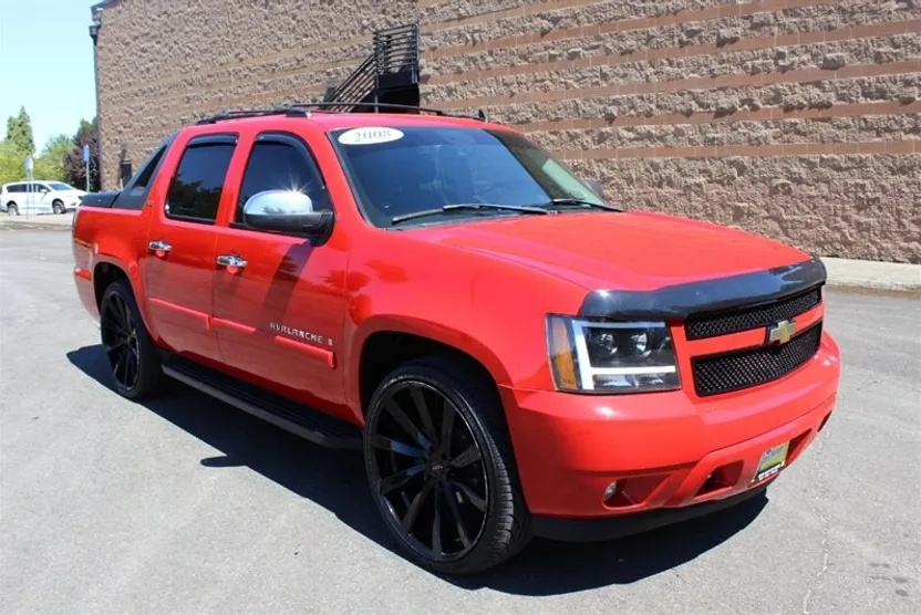2008 Chevrolet Avalanche LTZ photo 1