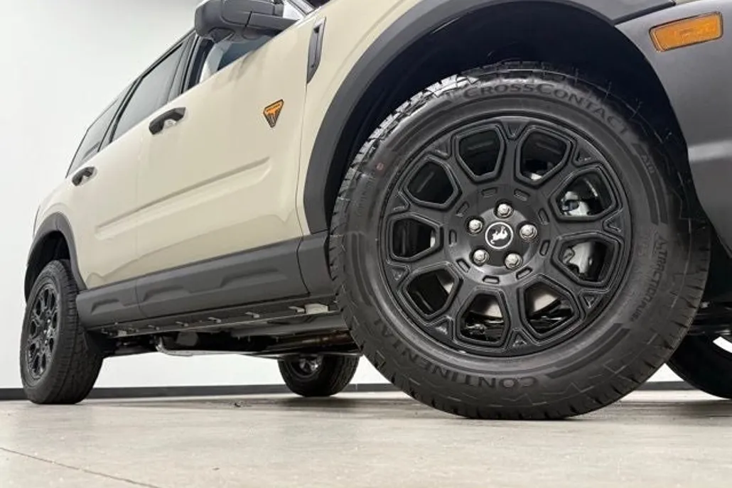 2025 Ford Bronco Sport Badlands photo 1