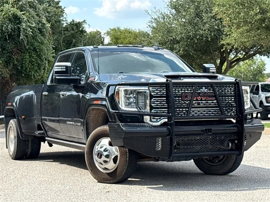 2022 Gmc Sierra HD Denali photo 1