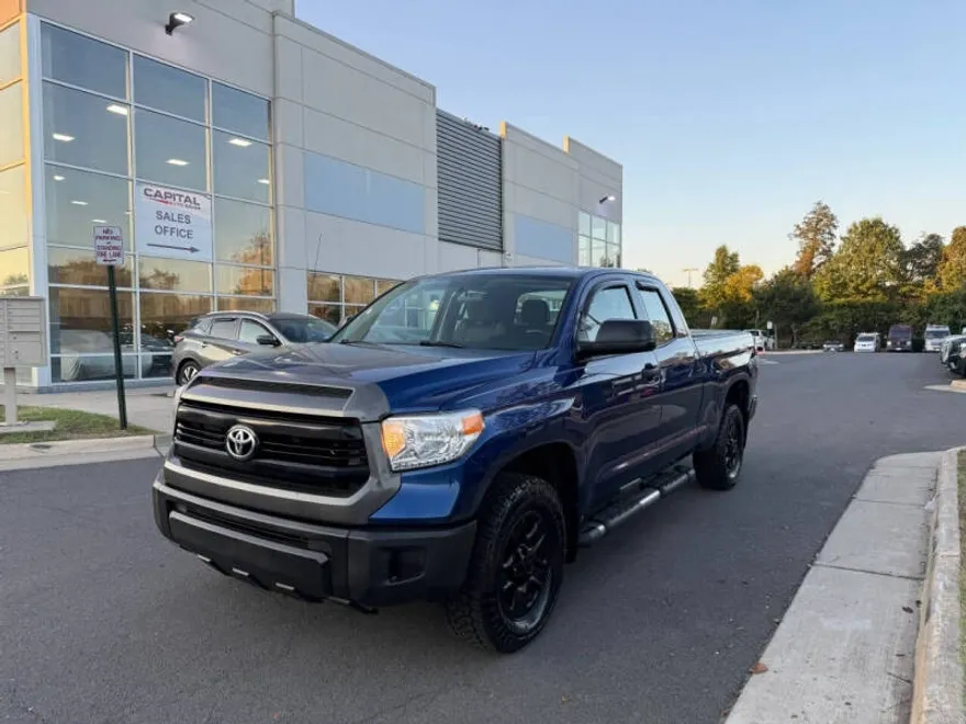 2015 Toyota Tundra SR5 Grade photo 1