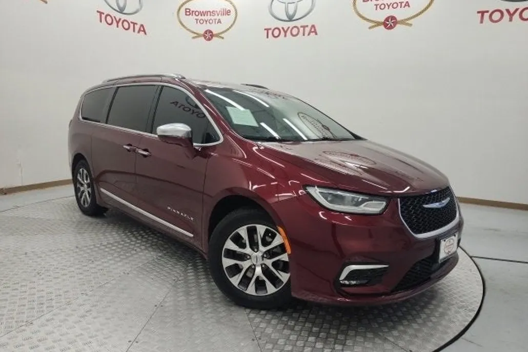 2021 Chrysler Pacifica Hybrid Pinnacle photo 1