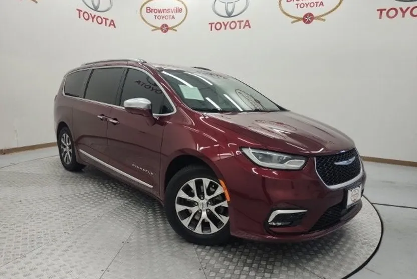 2021 Chrysler Pacifica Hybrid Pinnacle photo 1