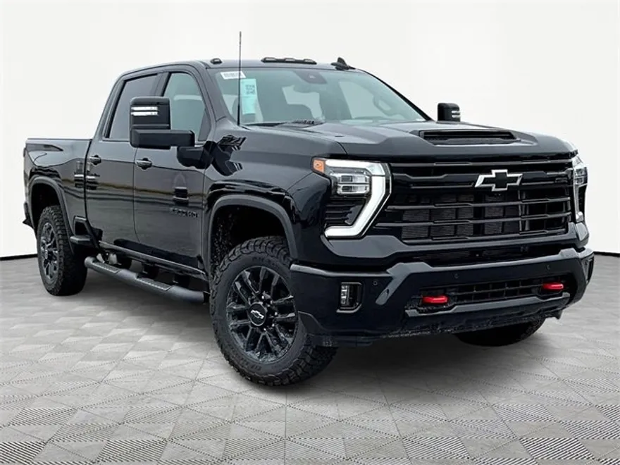 2025 Chevrolet Silverado 2500HD LT photo 1