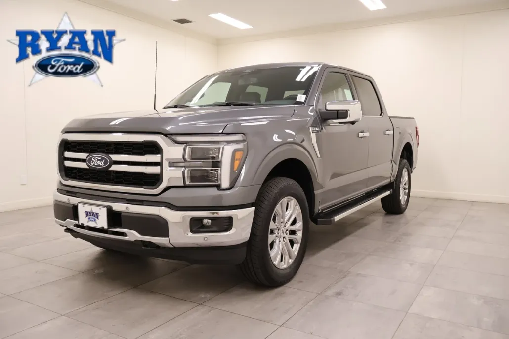 2025 Ford F-150 Lariat photo 1