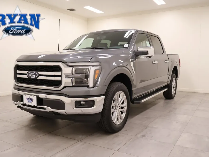 2025 Ford F-150 Lariat photo 1