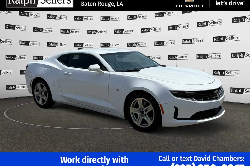 2020 Chevrolet Camaro 1LT photo 1
