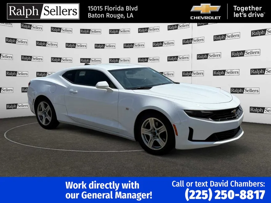 2020 Chevrolet Camaro 1LT photo 1