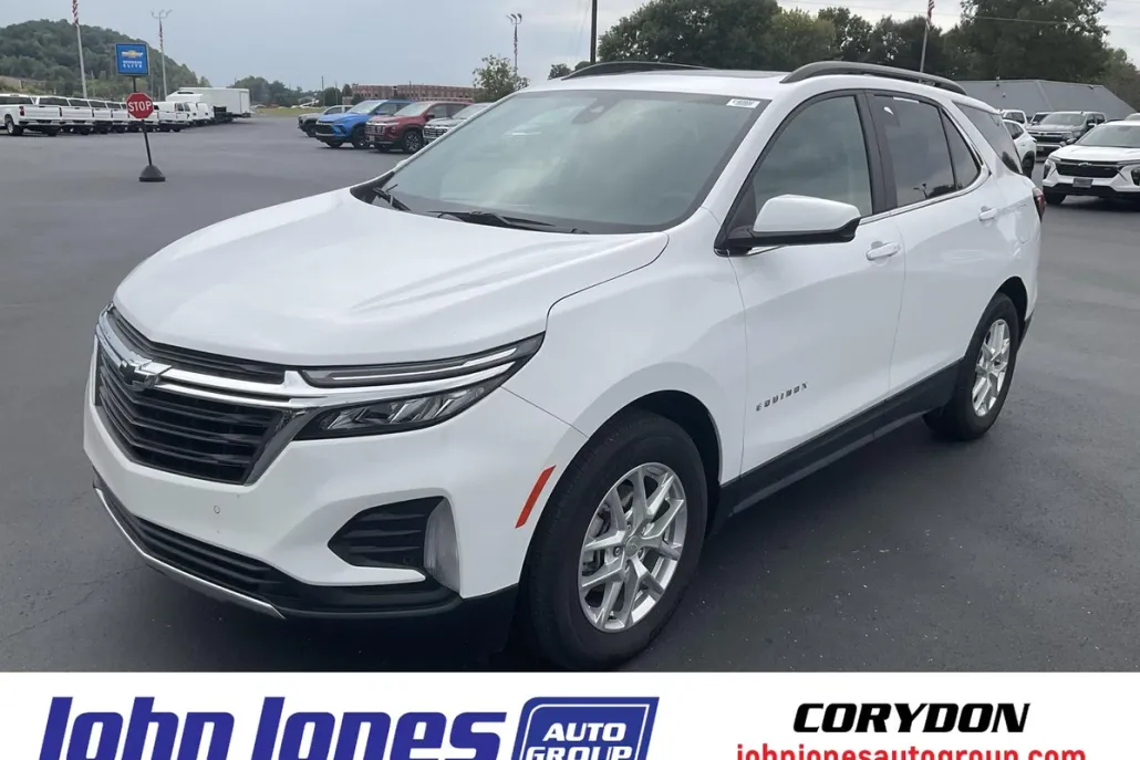 2022 Chevrolet Equinox LT photo 1