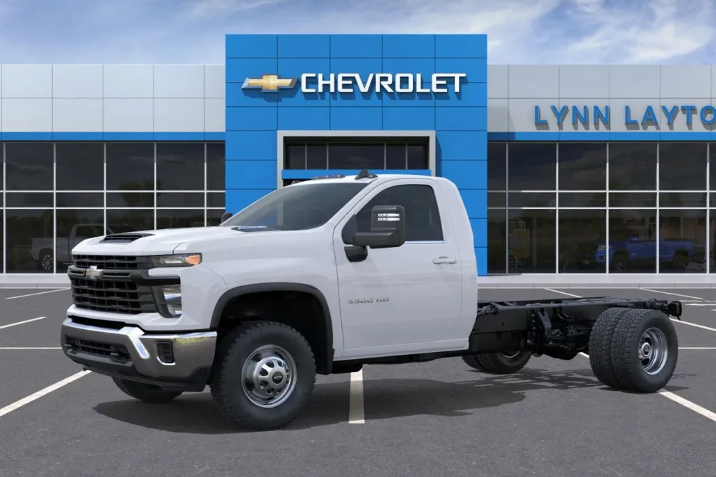 2025 Chevrolet Silverado 3500HD Work Truck photo 1