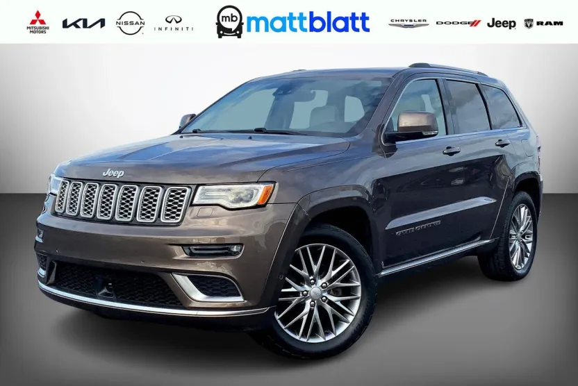 2017 Jeep Grand Cherokee Summit photo 1