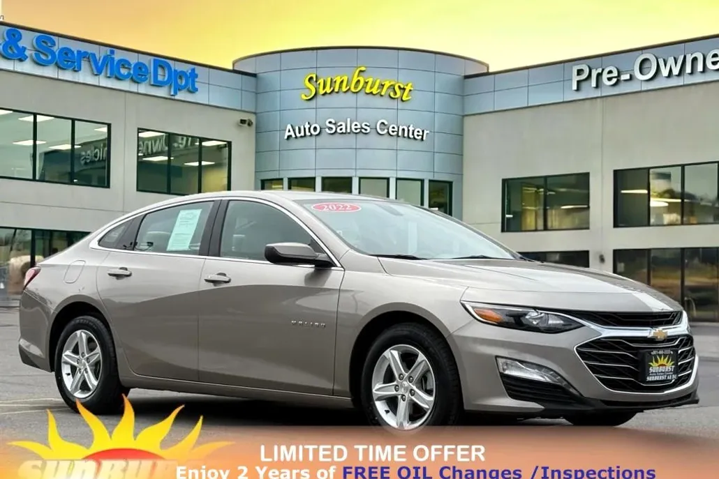 2022 Chevrolet Malibu 1LT photo 1