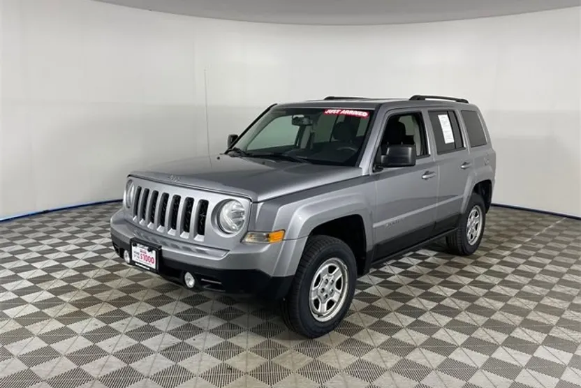 2017 Jeep Patriot Sport photo 1