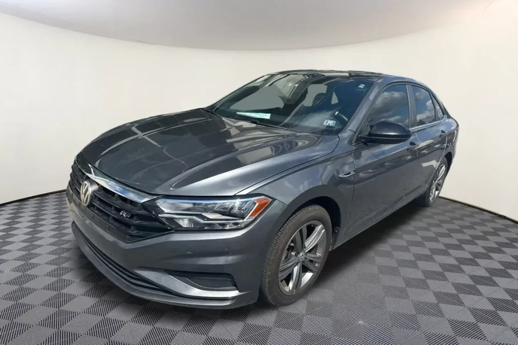 2019 Volkswagen Jetta 1.4T R-Line photo 1
