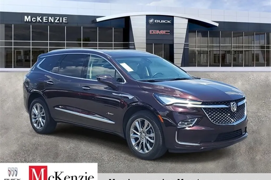 2023 Buick Enclave Avenir photo 1
