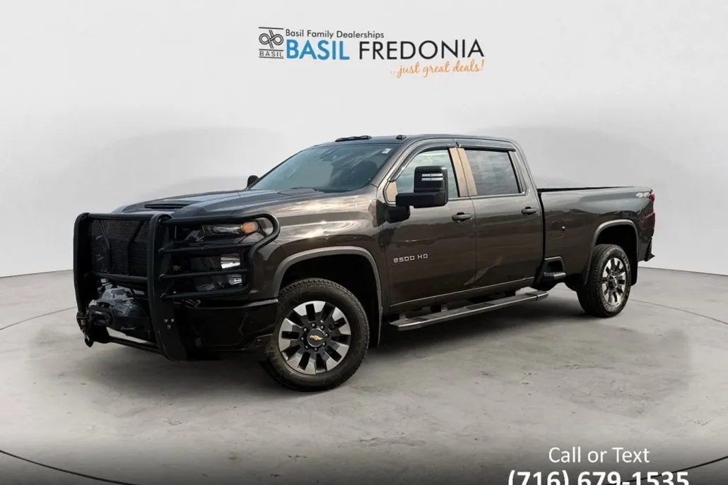 2021 Chevrolet Silverado 2500HD Custom photo 1