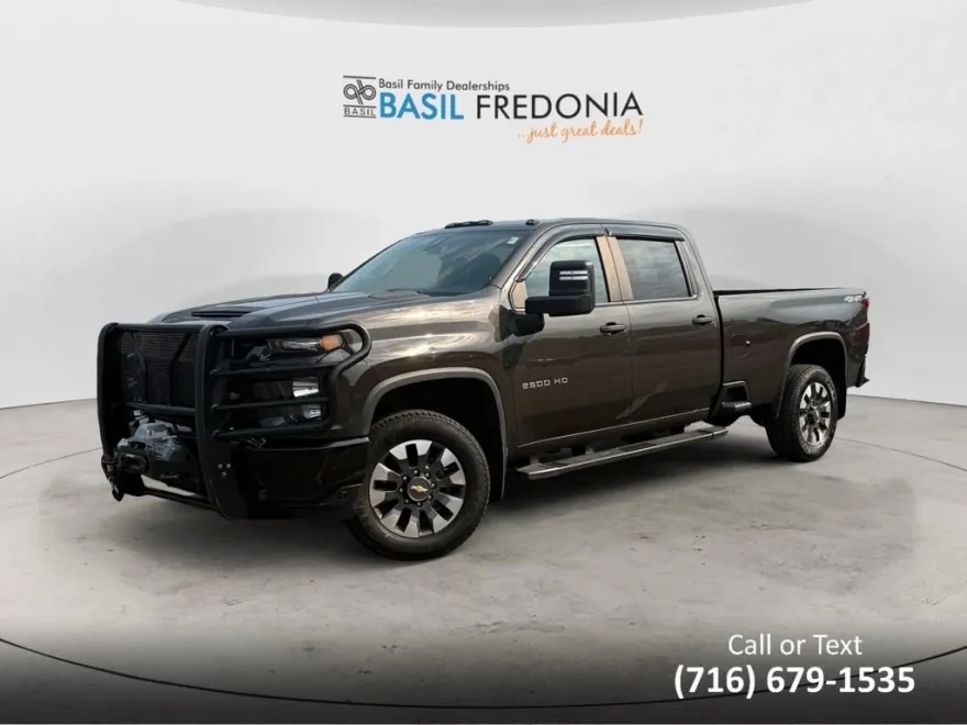 2021 Chevrolet Silverado 2500HD Custom photo 1