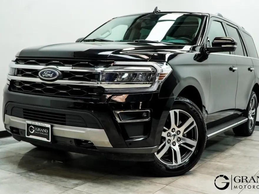 2022 Ford Expedition Limited photo 1