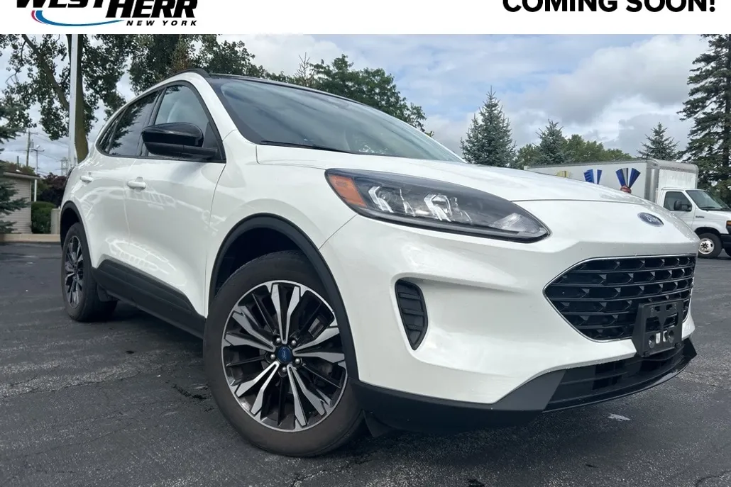 2022 Ford Escape SE photo 1