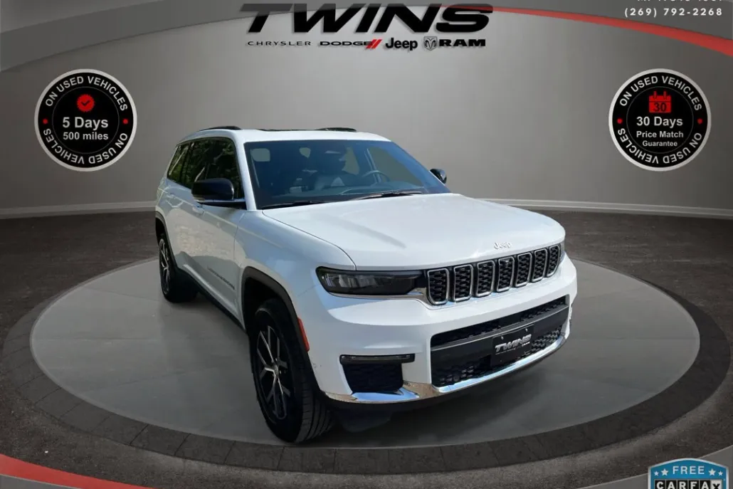 2024 Jeep Grand Cherokee Limited photo 1