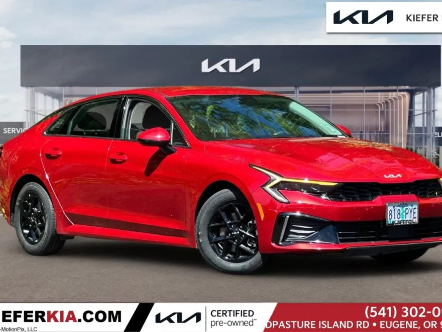 2025 Kia K5 LXS photo 1