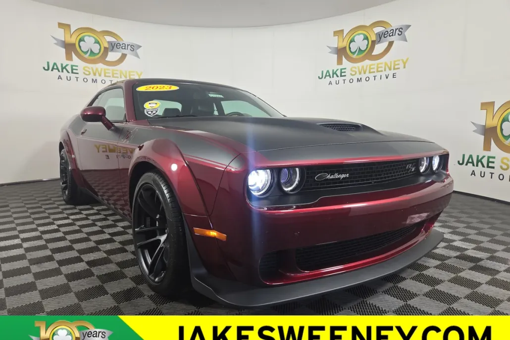2023 Dodge Challenger R/T Scat Pack Widebody photo 1