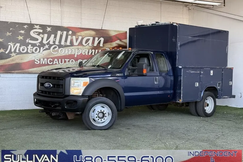 2011 Ford F-550 XL photo 1