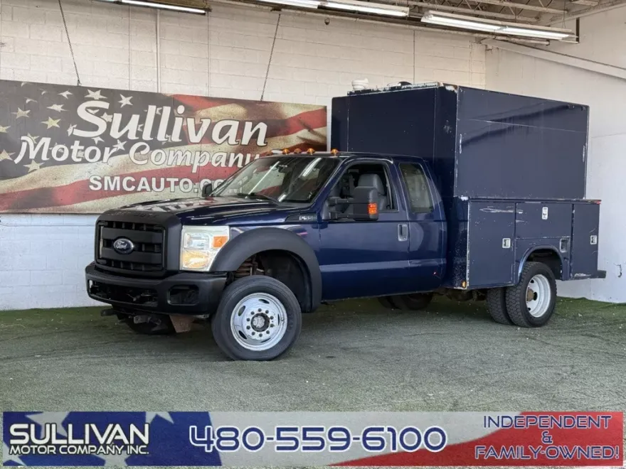 2011 Ford F-550 XL photo 1