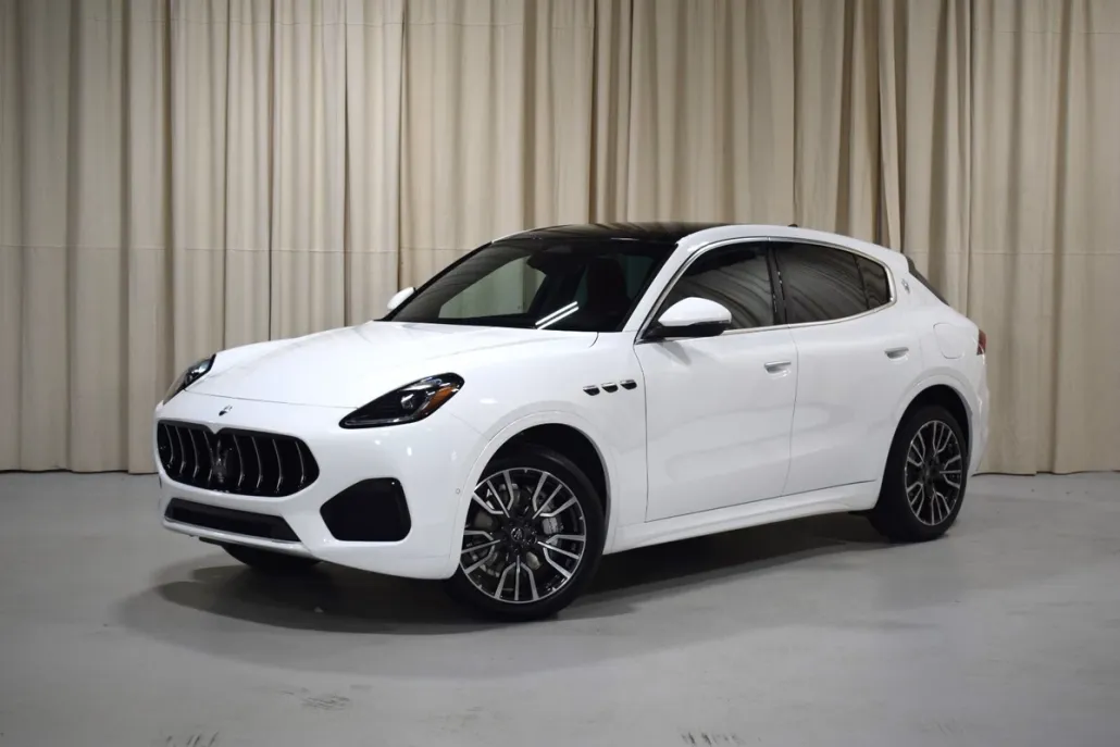 2025 Maserati Grecale photo 1