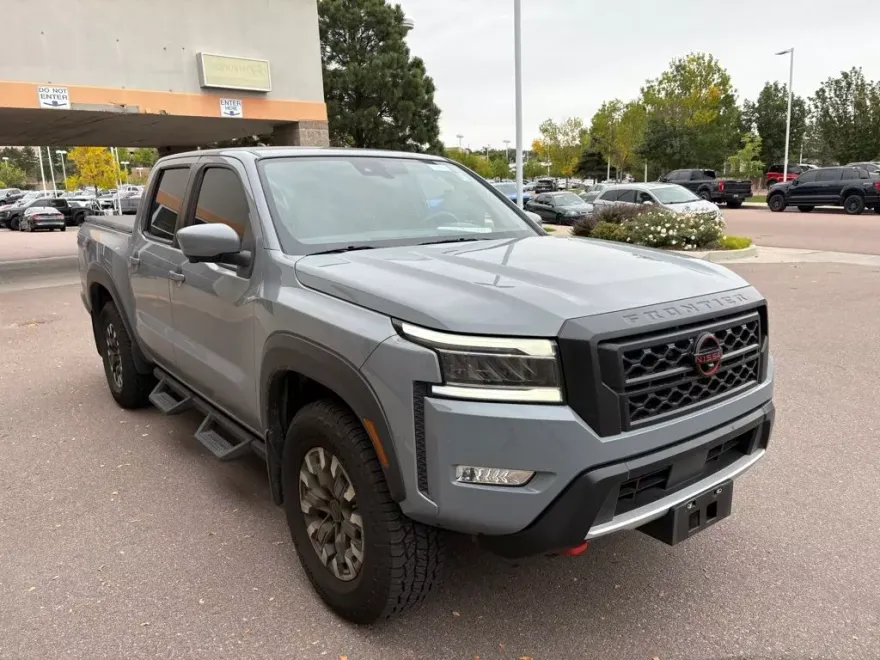 2024 Nissan Frontier PRO-4X photo 1