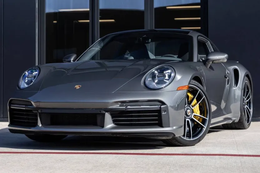 2021 Porsche 911 Turbo S photo 1